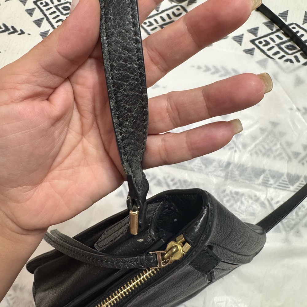 Tory Burch Black Leather Crossbody Bag - Picture 5 of 7